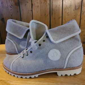 Joan & David Canvas shoes Hand made in Italy, 8 1/2 M Gray